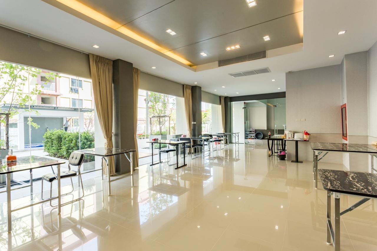 Grand Inter Hotel Samut Sakhon Exteriör bild